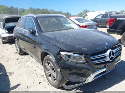 MERCEDES-BENZ GLC 300 2017