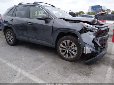 TOYOTA RAV4 2025