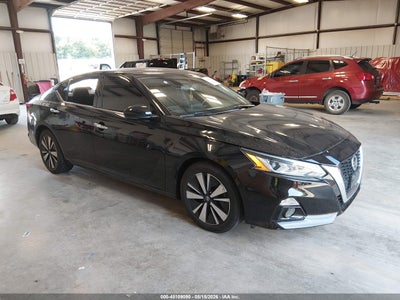 NISSAN ALTIMA 2020