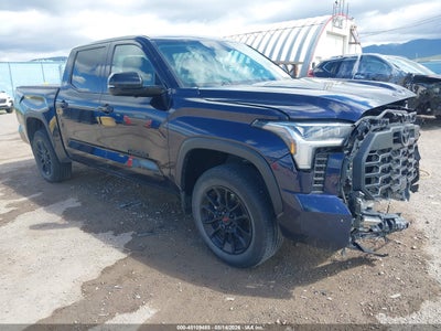 TOYOTA TUNDRA 2024