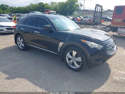 INFINITI FX35 2011