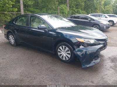 TOYOTA CAMRY HYBRID 2019