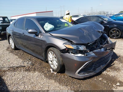 TOYOTA CAMRY 2023