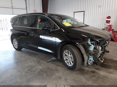 CHRYSLER PACIFICA 2024