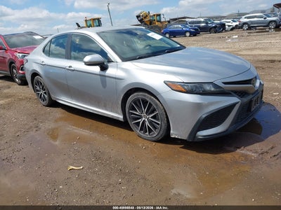 TOYOTA CAMRY 2021