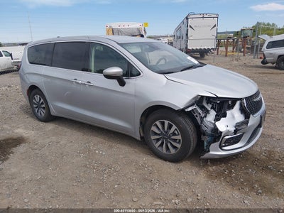CHRYSLER PACIFICA HYBRID 2023