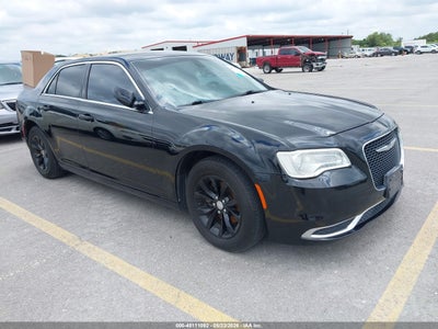 CHRYSLER 300 2015