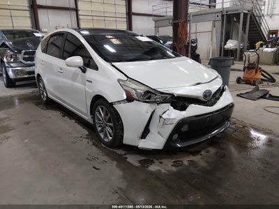 TOYOTA PRIUS V 2015