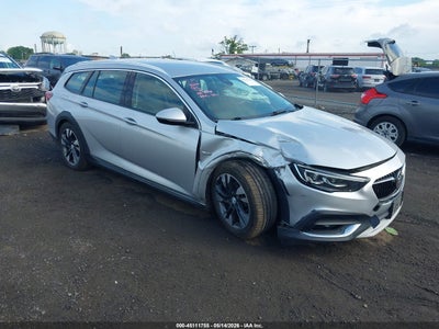 BUICK REGAL TOURX 2018