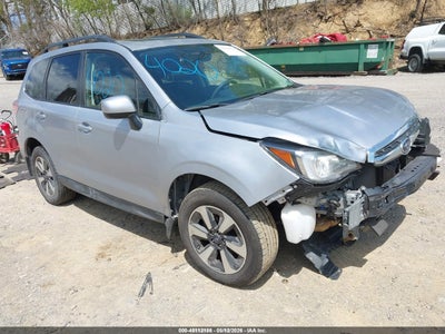 SUBARU FORESTER 2018
