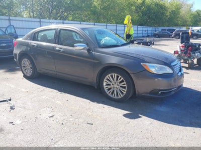 CHRYSLER 200 2014
