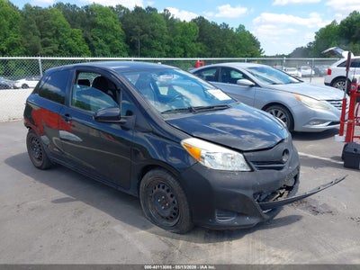 TOYOTA YARIS 2012