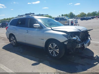 NISSAN PATHFINDER 2017