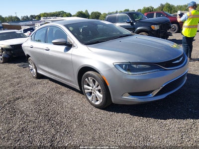 CHRYSLER 200 2016