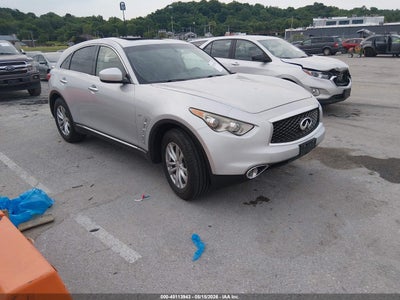 INFINITI QX70 2017