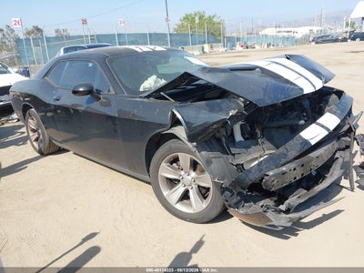 DODGE CHALLENGER 2015