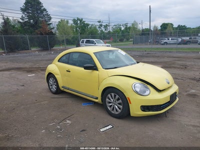 VOLKSWAGEN BEETLE 2015