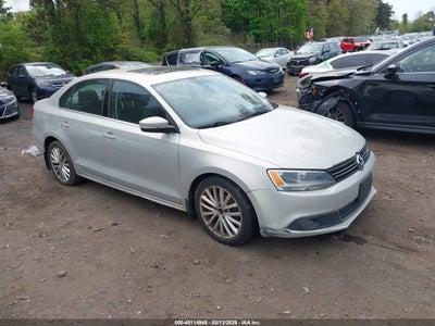 VOLKSWAGEN JETTA 2011