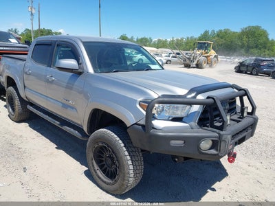 TOYOTA TACOMA 2019