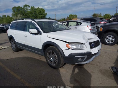 VOLVO XC70 2015