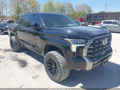 TOYOTA TUNDRA 2022