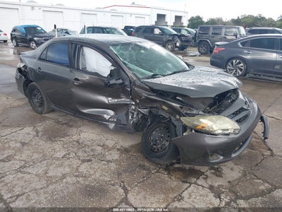 TOYOTA COROLLA 2012