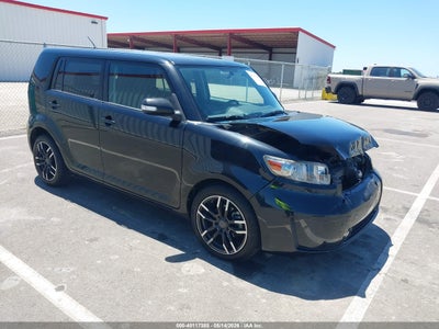 SCION XB 2010