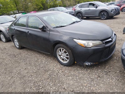 TOYOTA CAMRY HYBRID 2015
