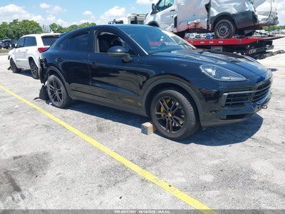 PORSCHE CAYENNE COUPE 2021