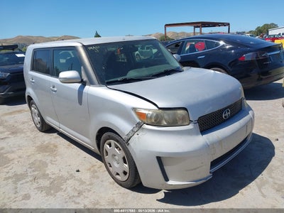 SCION XB 2010