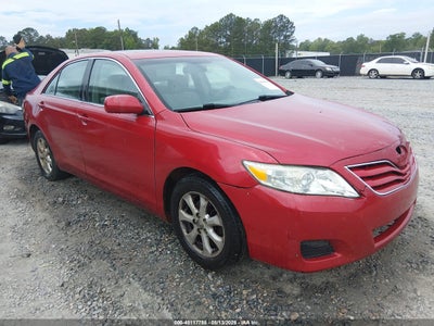 TOYOTA CAMRY 2011