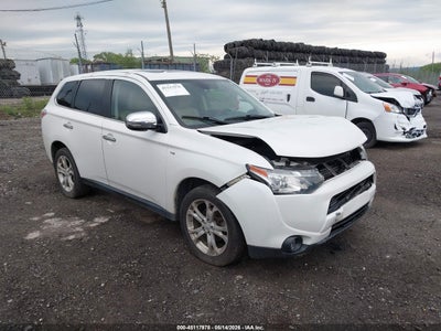 MITSUBISHI OUTLANDER 2014