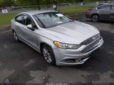 FORD FUSION HYBRID 2017