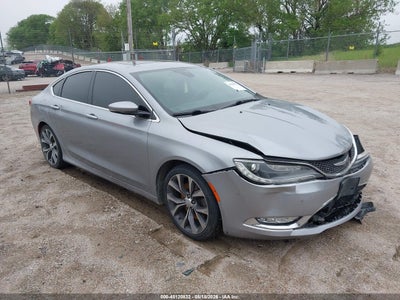 CHRYSLER 200 2015