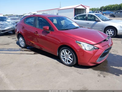TOYOTA YARIS IA 2018