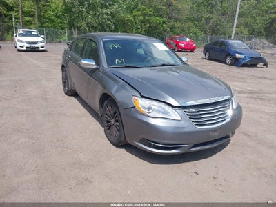 CHRYSLER 200 2012