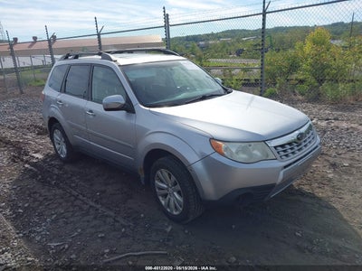 SUBARU FORESTER 2012
