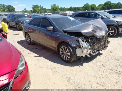 TOYOTA CAMRY HYBRID 2015