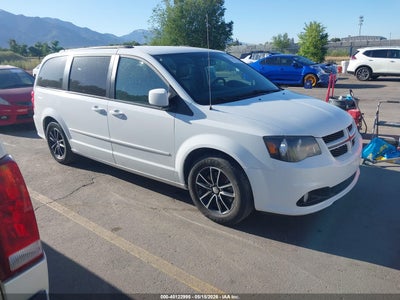 DODGE GRAND CARAVAN 2015