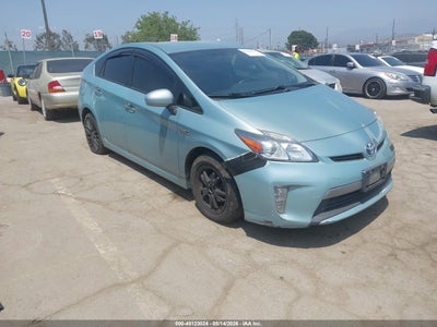 TOYOTA PRIUS PLUG-IN 2014