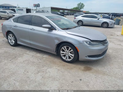 CHRYSLER 200 2015