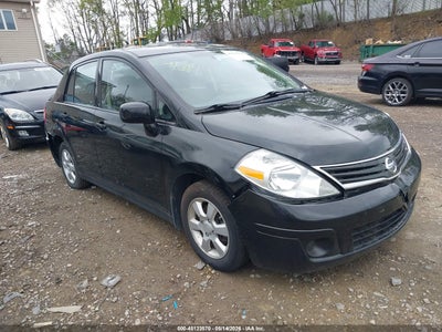 NISSAN VERSA 2011