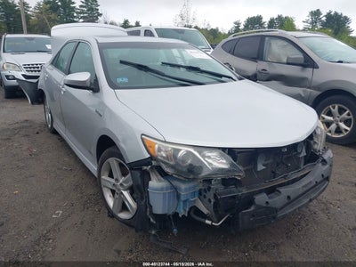 TOYOTA CAMRY HYBRID 2014