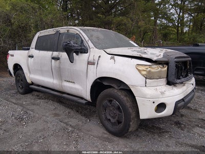 TOYOTA TUNDRA 2010