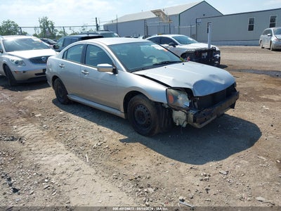 MITSUBISHI GALANT 2010