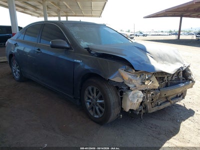 TOYOTA CAMRY HYBRID 2011
