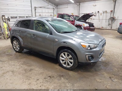 MITSUBISHI OUTLANDER SPORT 2015