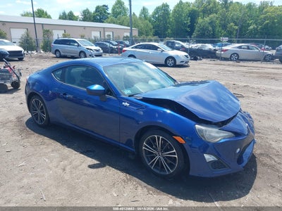 SCION FR-S 2013