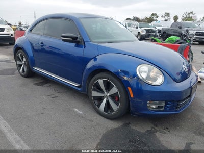 VOLKSWAGEN BEETLE 2012