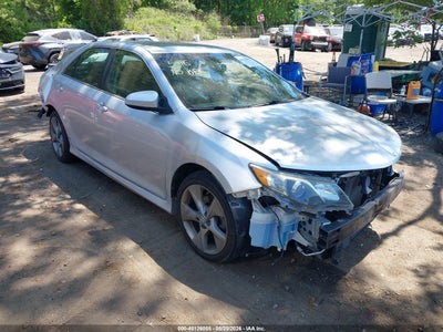 TOYOTA CAMRY 2014